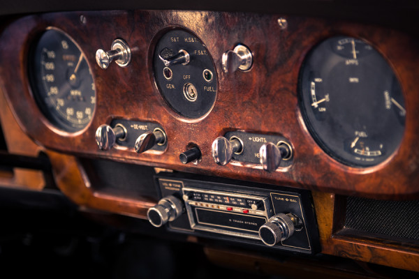 5 Top Social Media Dashboard Tools to Manage Your Social Accounts 
