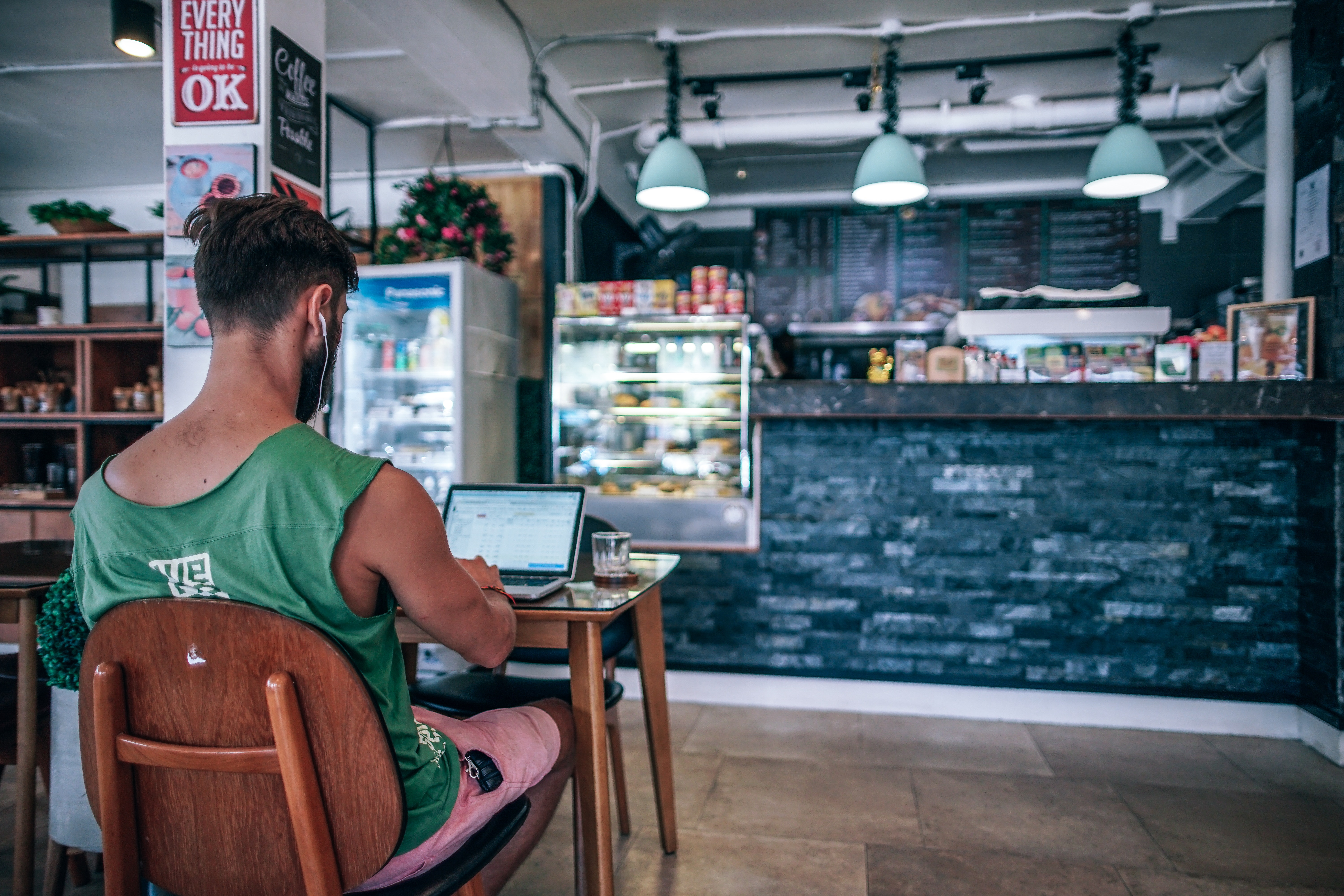 freelancer working remotely