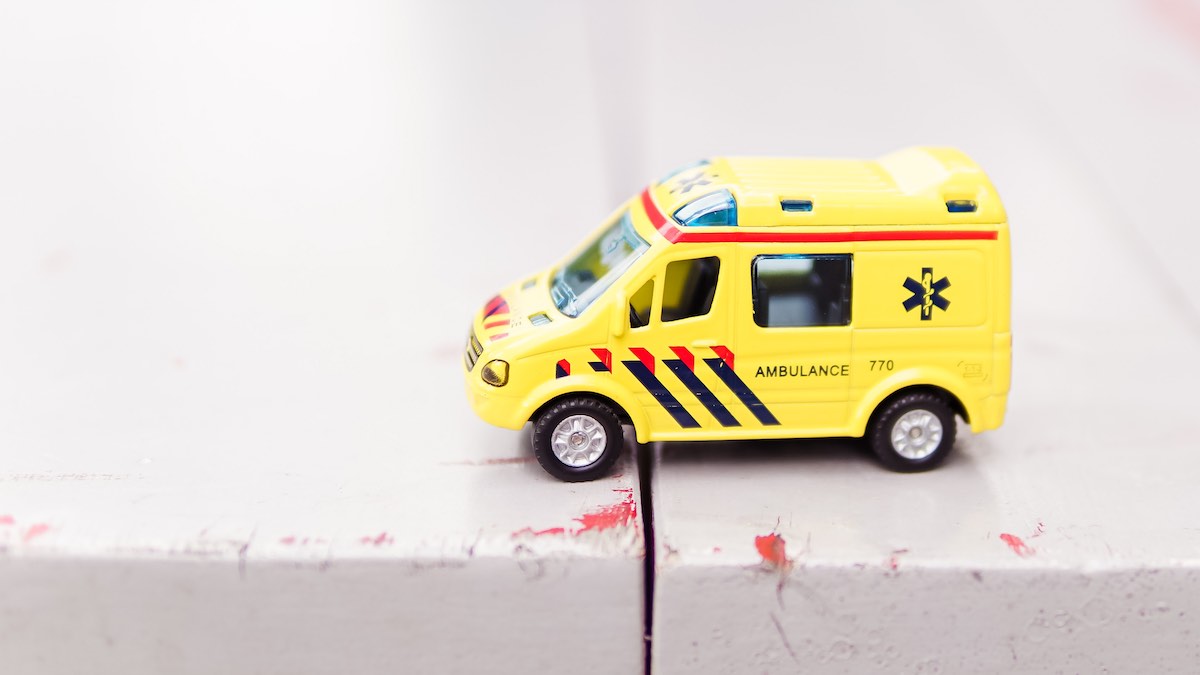 Feeling the need to create urgency so that agency employees meet deadlines? See 20+ root causes to explain why this happens.