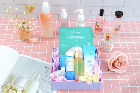 beauty subscription online store example