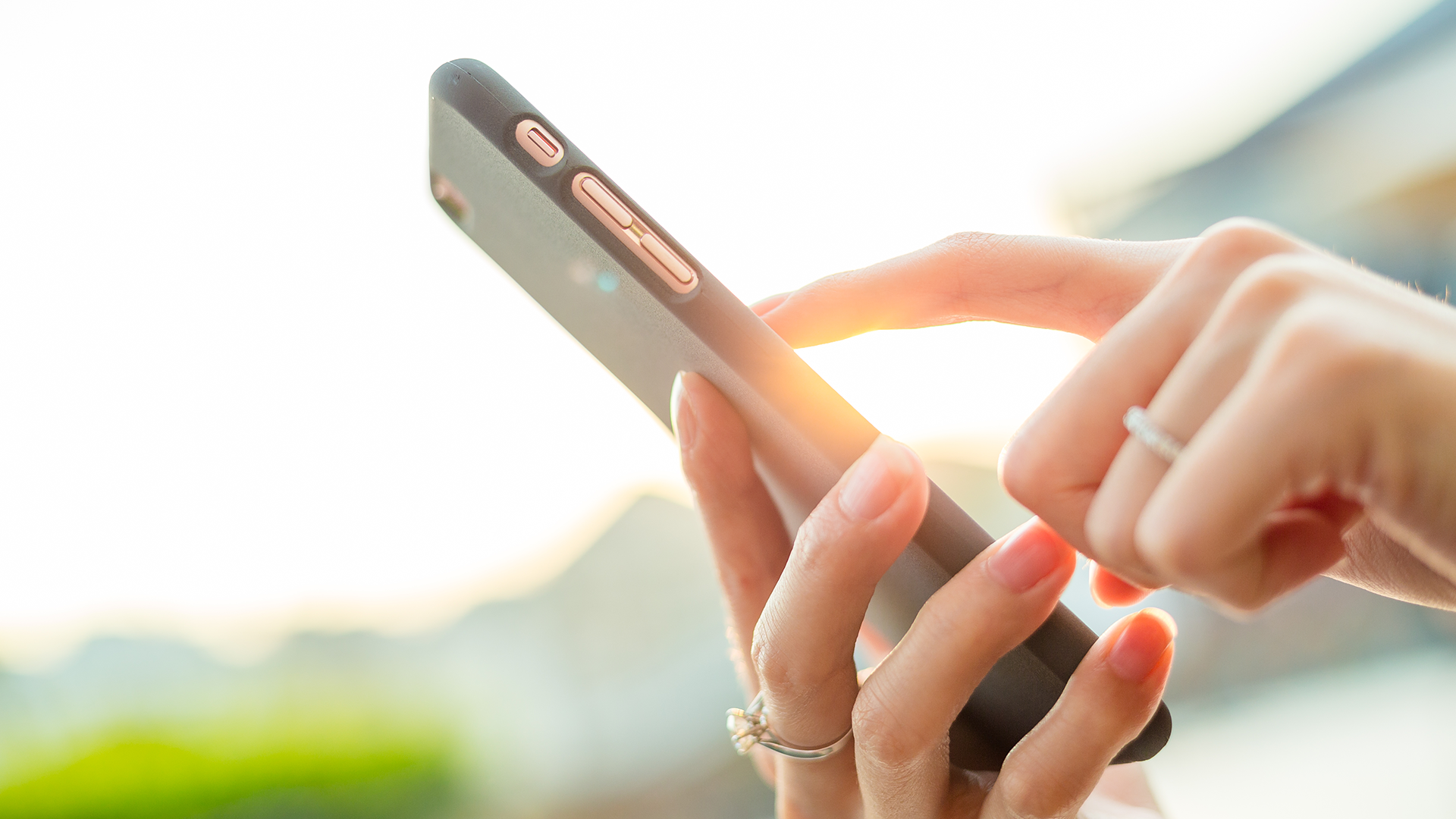 SMS Marketing, sms marketing 2021, sms marketing 101, sms, text message marketing, multi-channel marketing 2021, online business, online business marketing, sms ecommerce