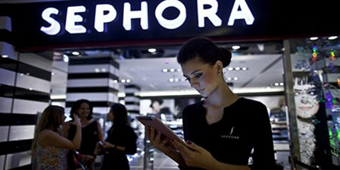 Sephora has enhanced its in-store customers’ experience with beacons.