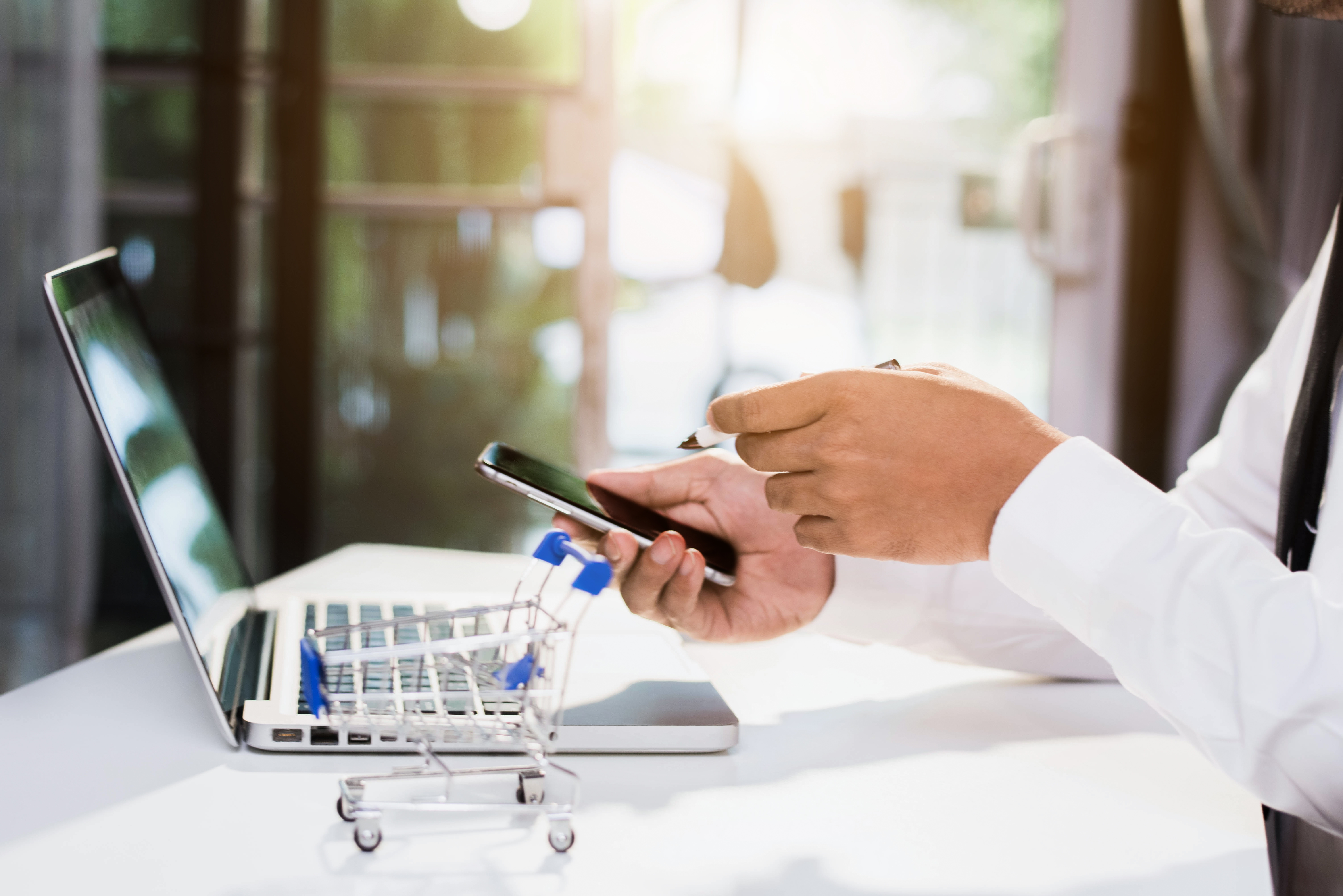convert visitors, convert customers, loyal customers, convert traffic, visitors to customers, traffic to customers, increase conversion, small business tips, small business, business tips