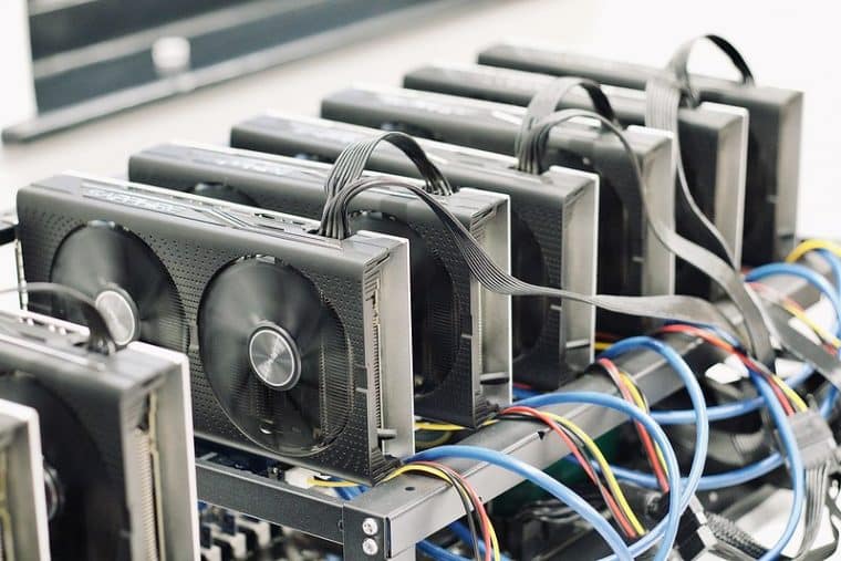 crypto mining rig