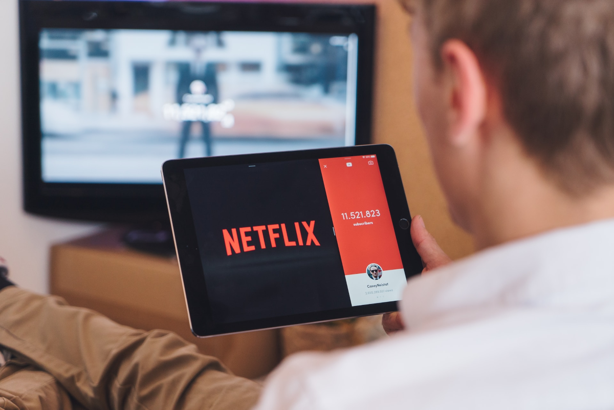 netflix subscriber count rises after password sharing crackdown