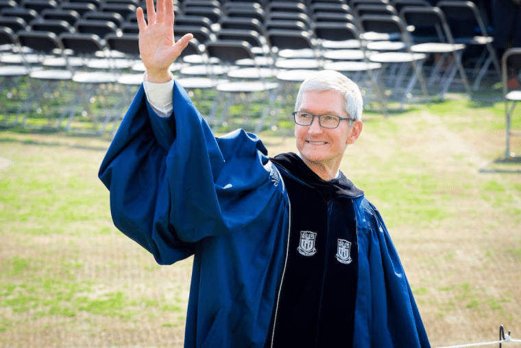 Tim Cook wearing graduation garb