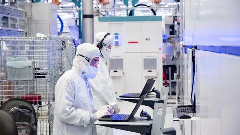 intel receives $3.2 billion grant from israel to build manufacturing plant