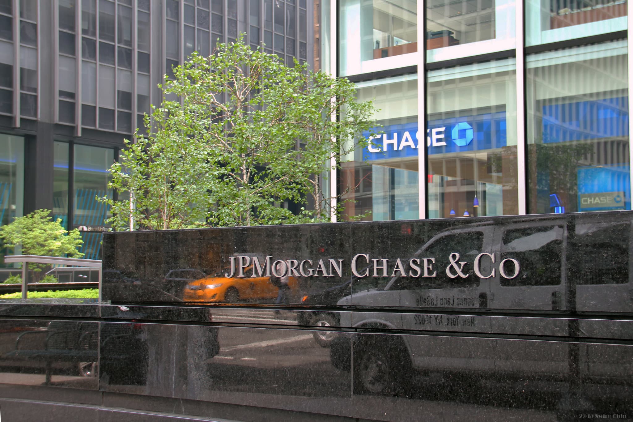 jpmorgan chase reports higher loan loss provisions in q2 2024