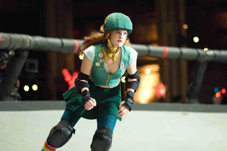 Drew Barrymore rollerblading