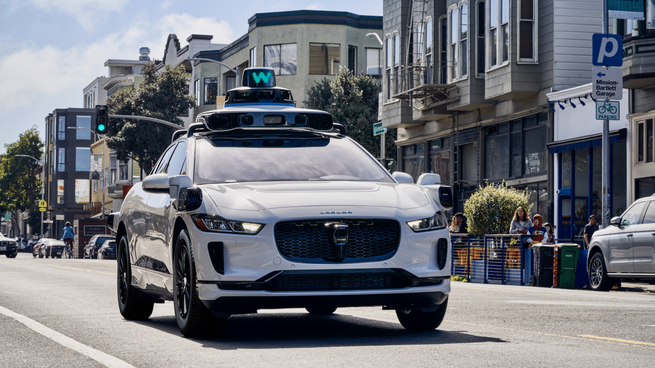 waymo robotaxi