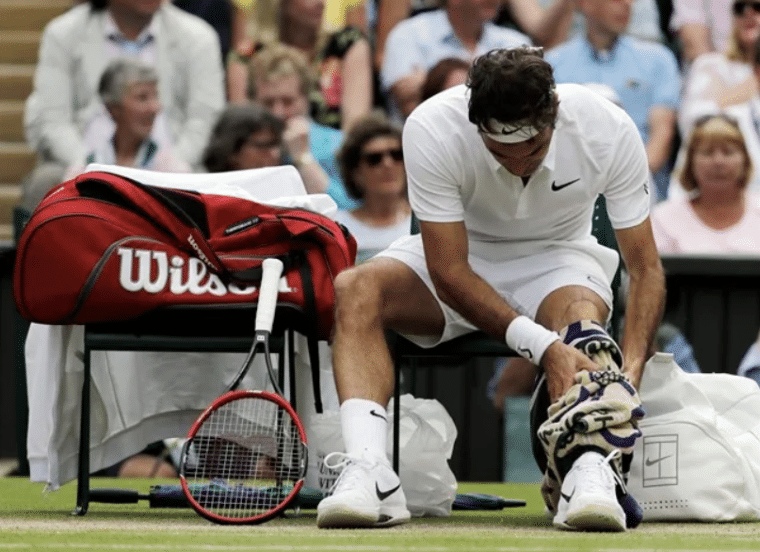 roger federer injury